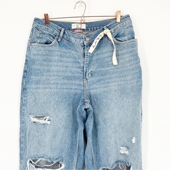 NEW Free People CRVY Fever Pitch Boyfriend Jeans 32 - Picture 7 of 13